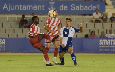 Pol Ballesteros durant el partit d'ahir contra el Girona | Roger Benet